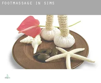 Foot massage in  Sims